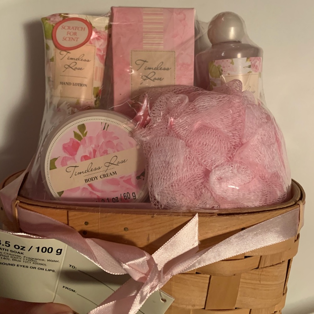 Timeless rose gift set